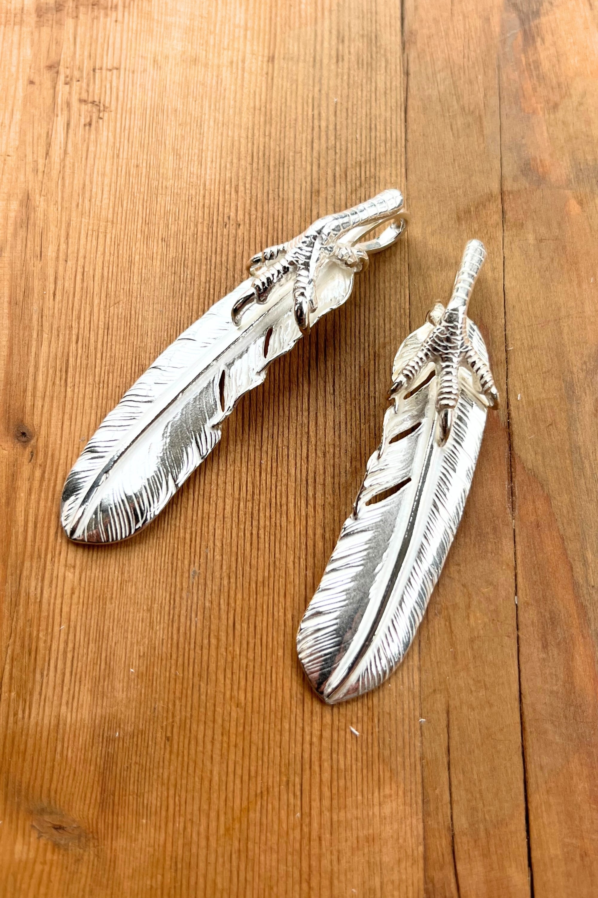 銀爪付き特大フェザー