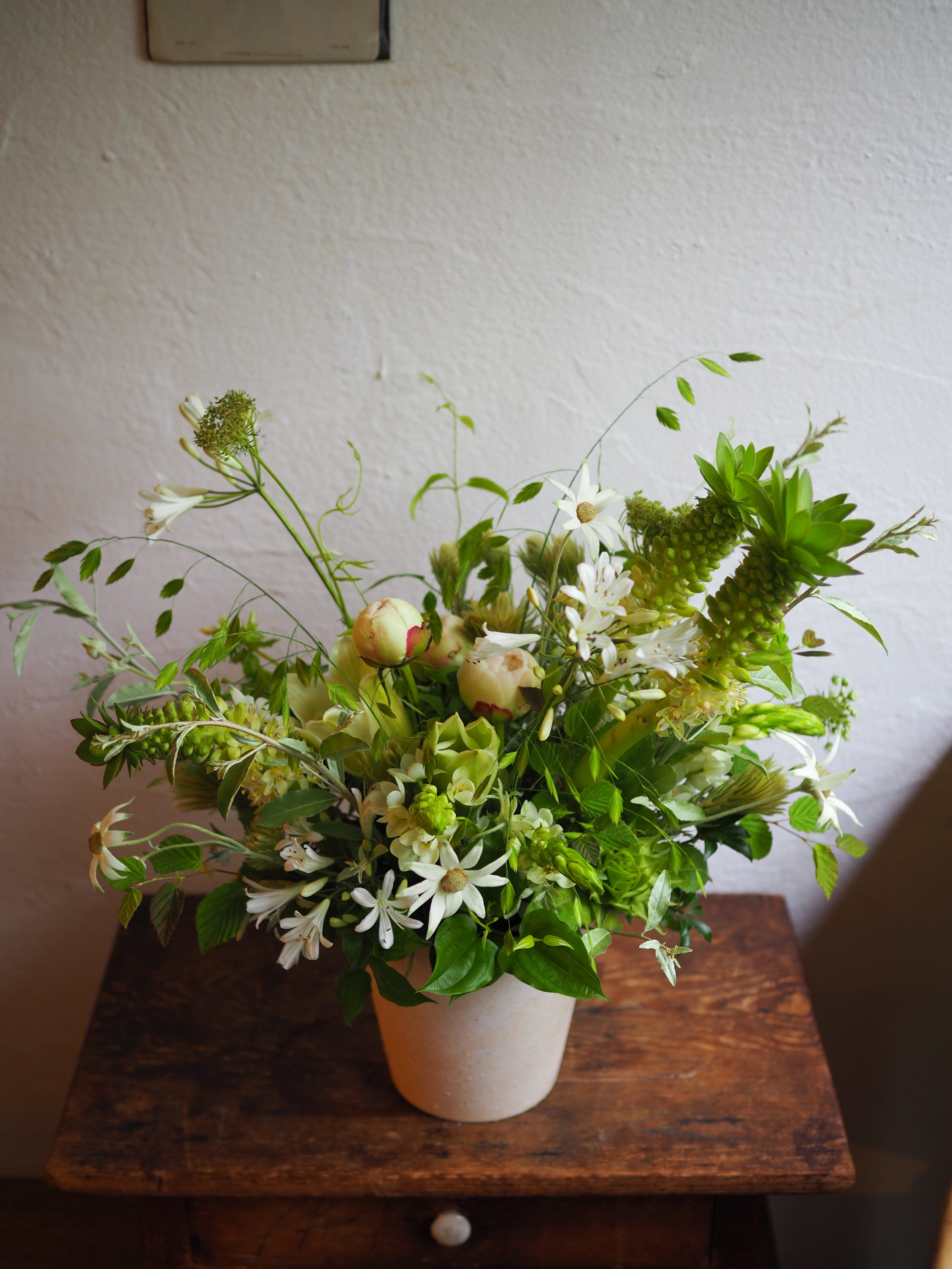 お供えアレンジメント