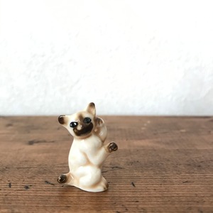 小さな小さなねこ