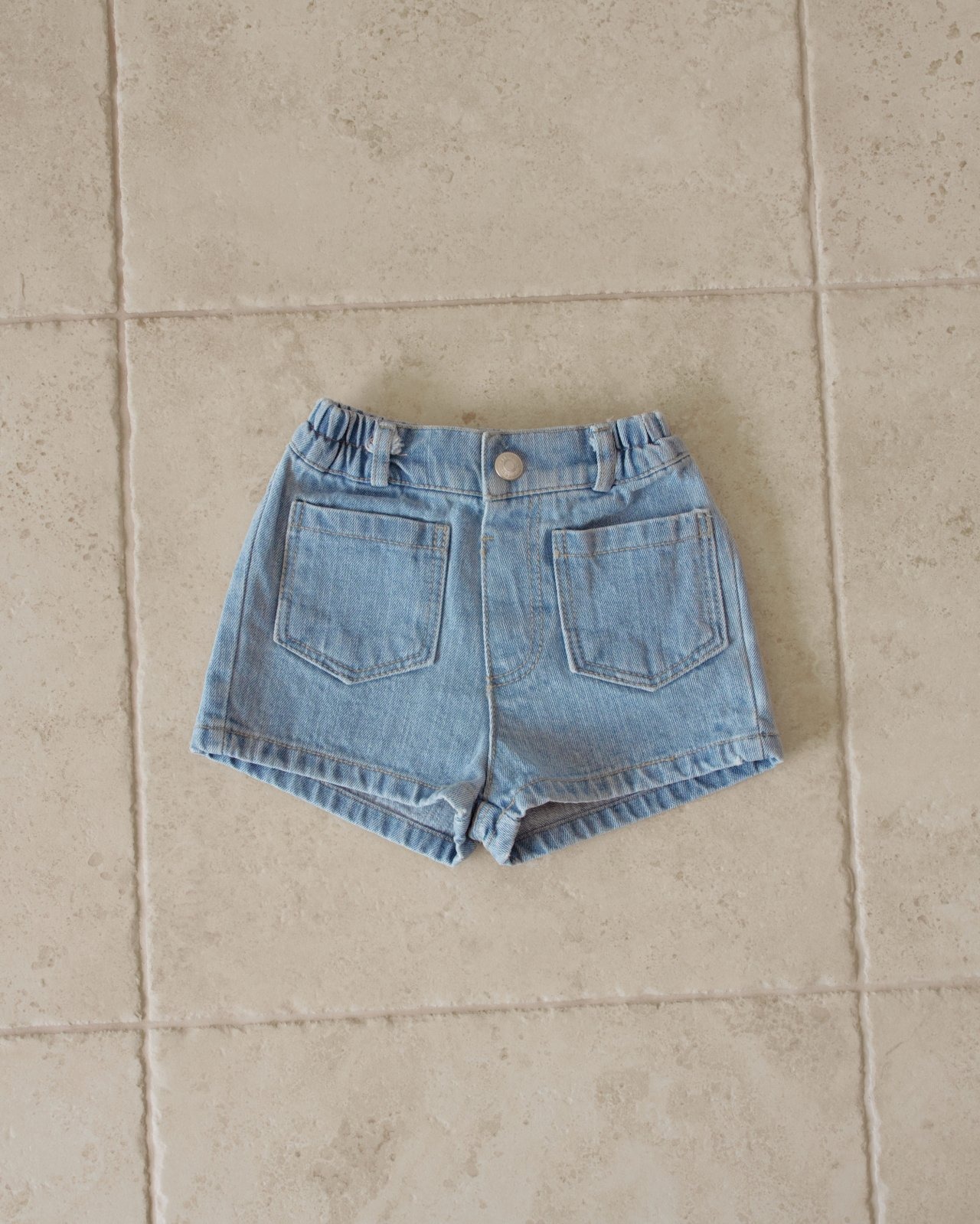 [MOMOANN] Pocket Short Denim Pants / [모모앤] 포켓 숏청바지