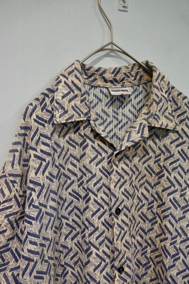 unknown s/s shirt