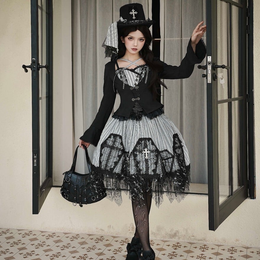 ゴスロリ 3点セット 修道女風 立ち襟ブラウス & 教会プリント ミモレ丈スカート & リボンタイ ゴシック クラシカル 上下セット ブラック ホワイト