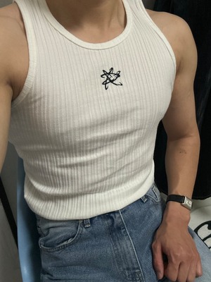 【Muscle Fit】Universe Ribbed Sleeveless (2color)