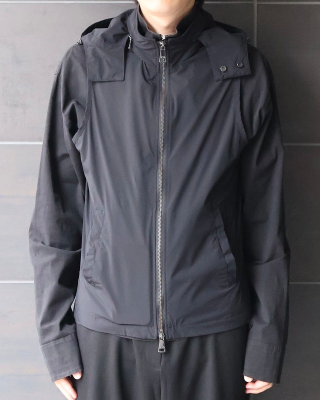 【EMPOLIO ARMANI】nylon double zip hoodie vest