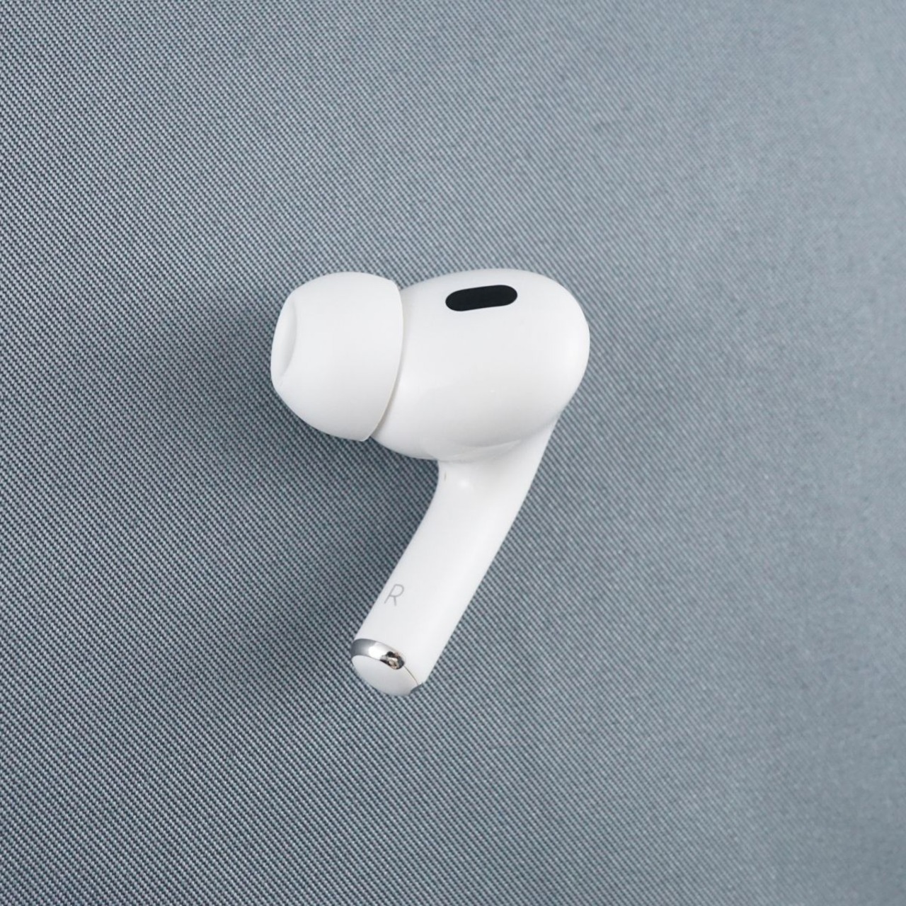 Apple AirPods Pro 第二世代 右イヤホンのみ USED美品 エアーポッズ 