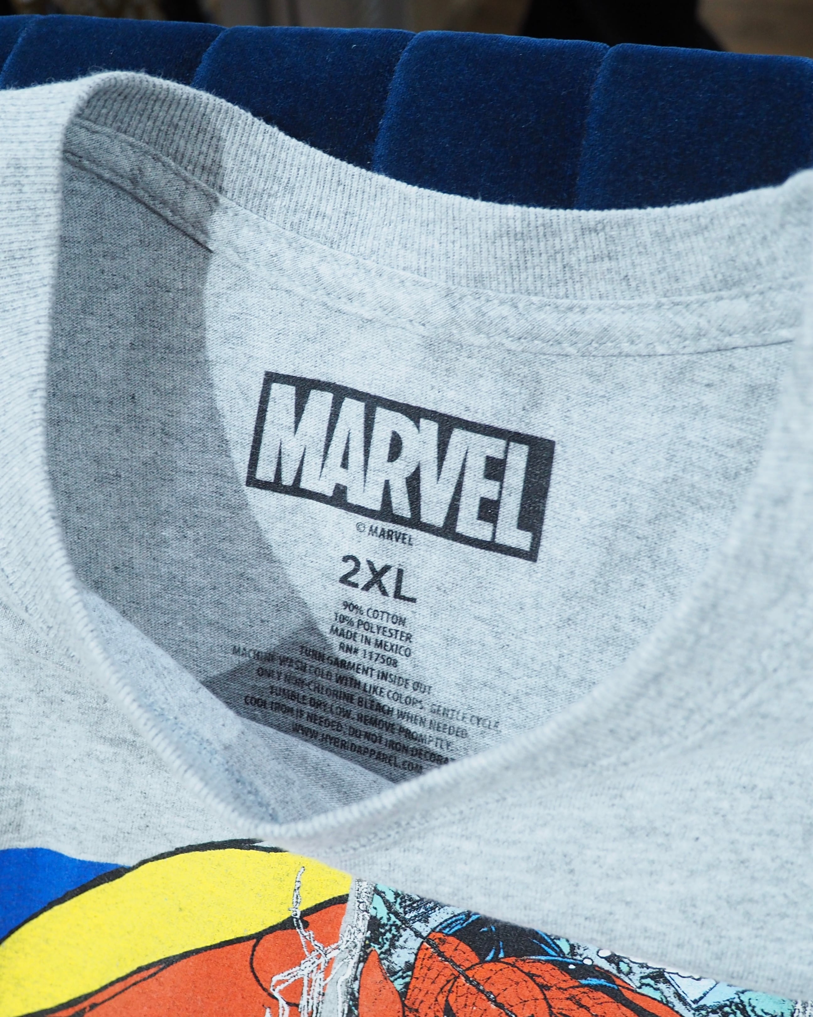 " MARVEL - Spider-Man " Comic printed Over silhouette SS Tee