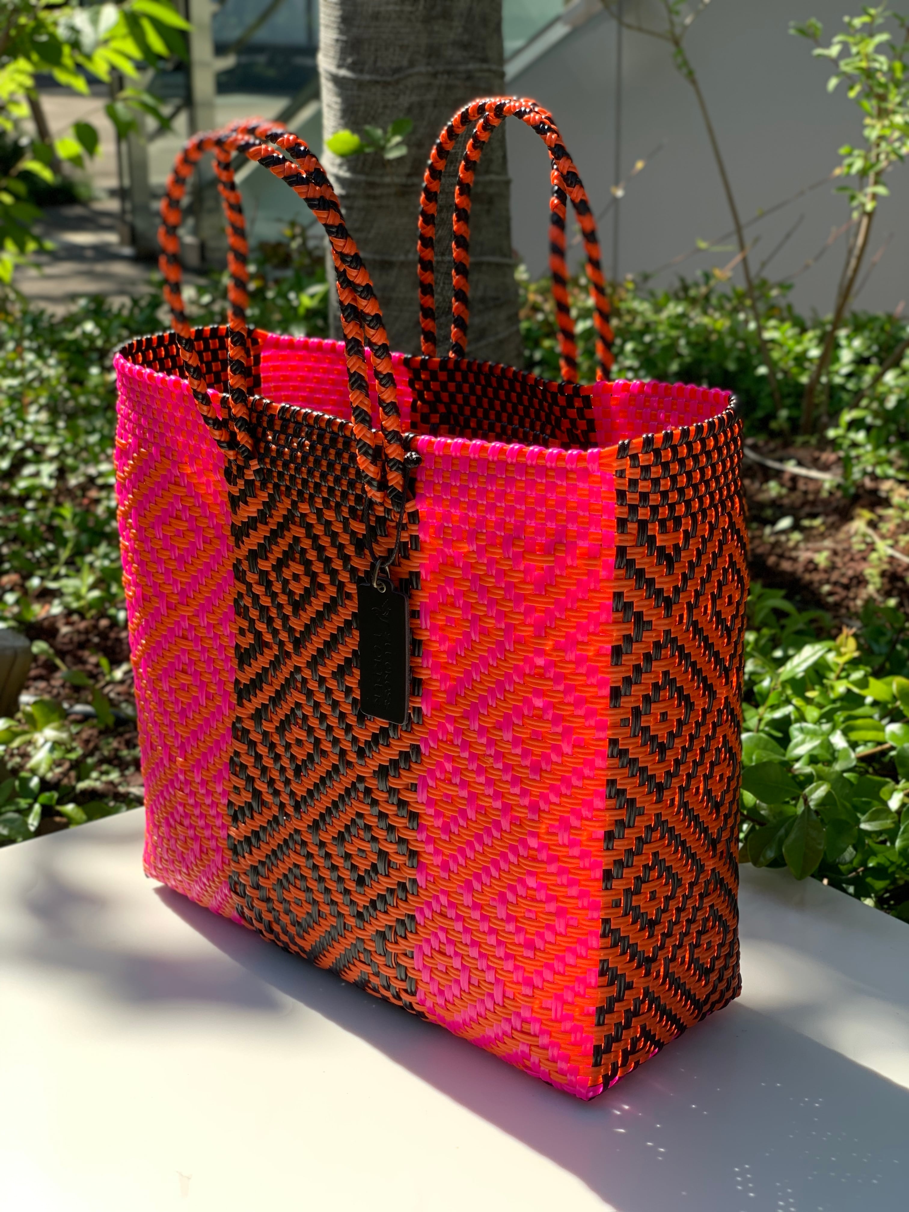 S Mercado Bag (Normal handle) Pink/Black/Orange | SEE CROSS BORDER  人気のおしゃれメルカドバッグ/職人が作ったハンドメイド品 powered by BASE