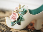 薔薇と勿忘草 陶器のヒールシューズ(欠けあり) 画像5