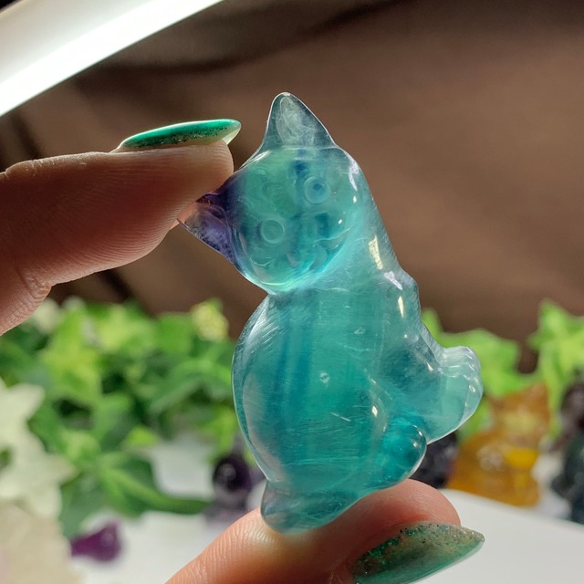 在庫SALE☆1.ちょこんと座っている可愛いフローライトねこ