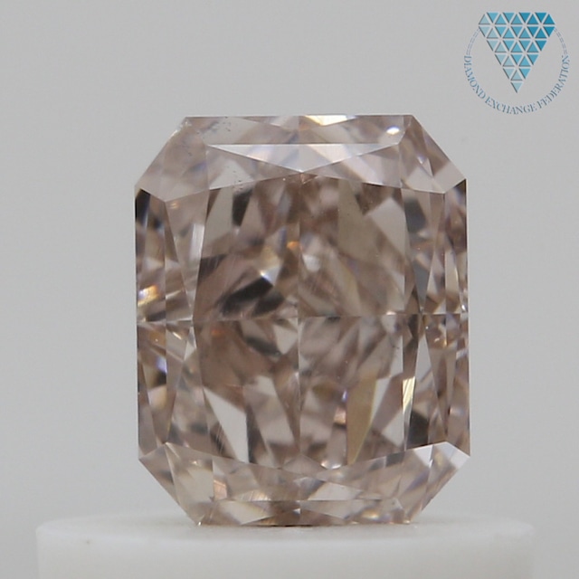 0.51 ct FANCY PINK-BROWN VS2 RADIANT GIA 天然  ダイヤモンド ルース