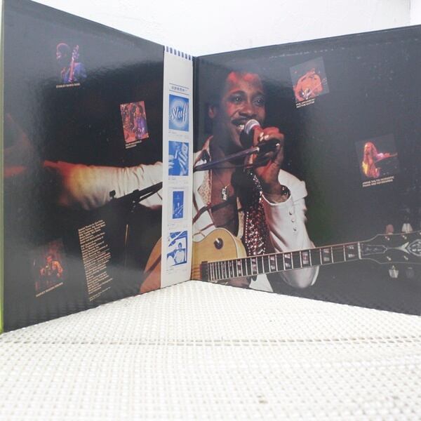 George Benson / Weekend In L.A. [P-6337〜8W] - 画像3