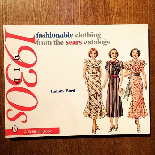 ファッションの本「Fashionable Clothing from the Sears Catalogs: Mid 1930s」 - 画像1