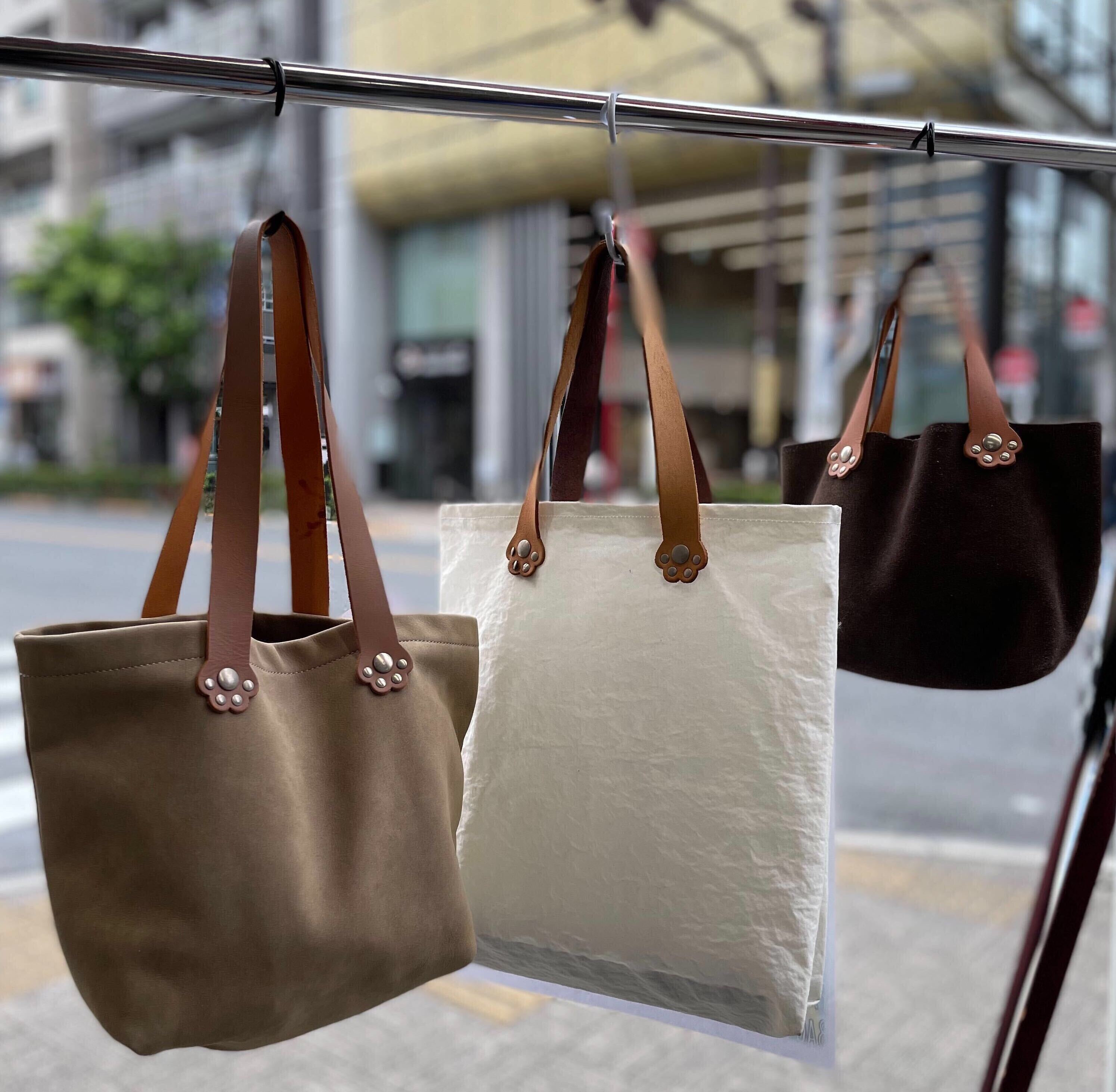 肉球レザーハンドル [33cm] [Quest / クエスト] | and leather【初心者