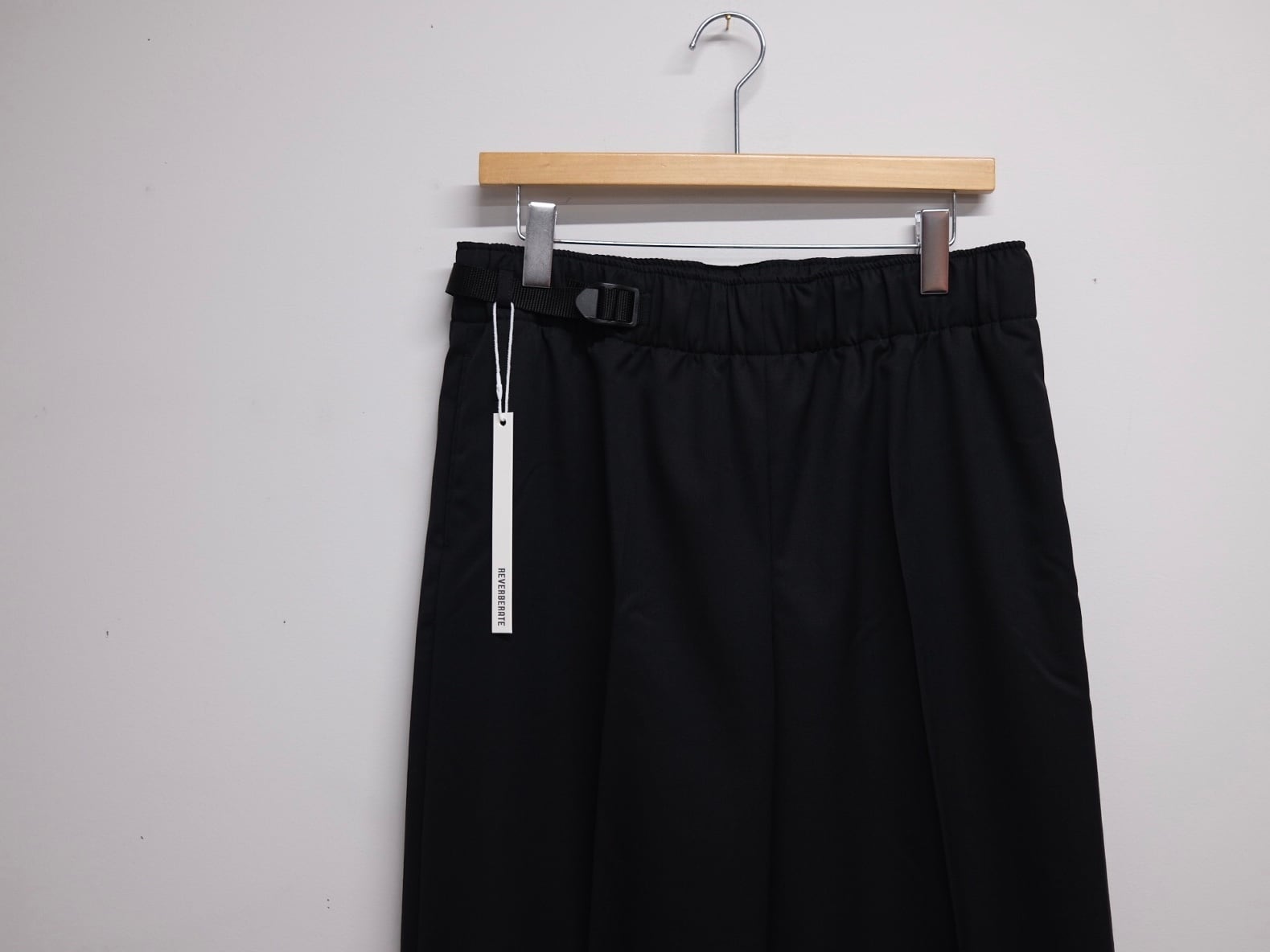 REVERBERATE” BELTED TROUSERS TYPE 2” | Lapel online store