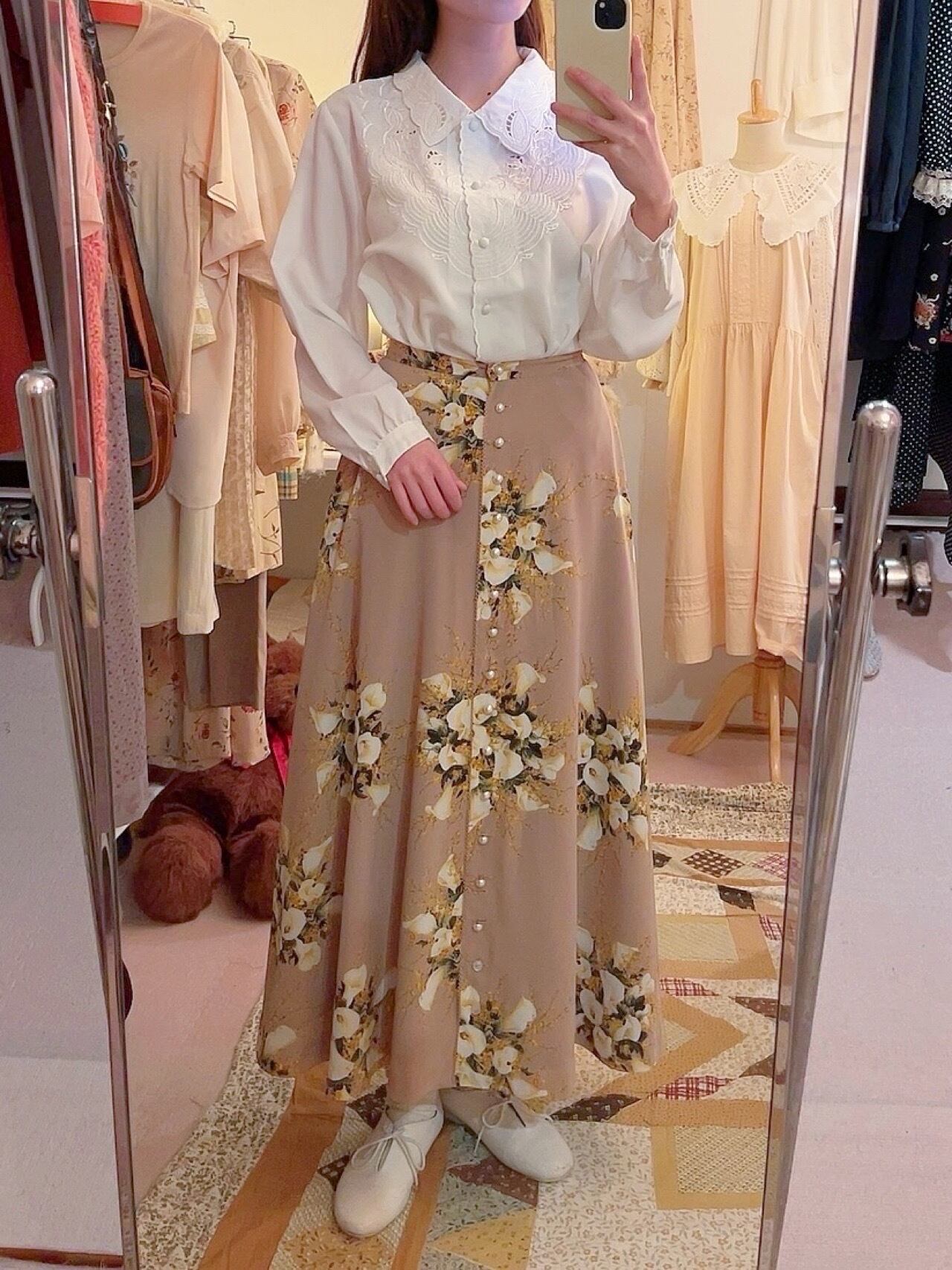 INGEBORG / flower pearl button flare skirt