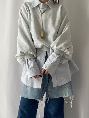 Remake volume sleeve crop sweat