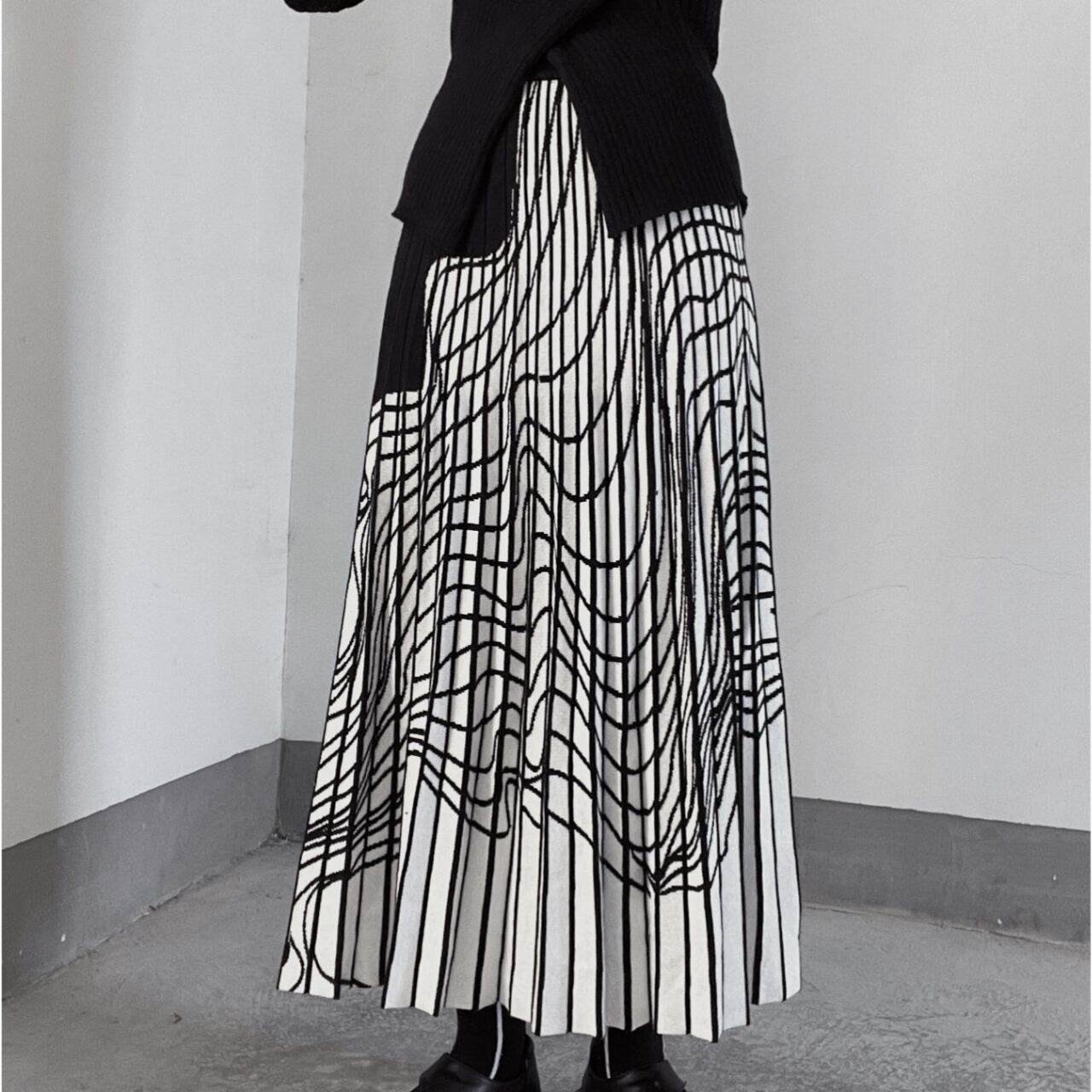 アシンメトリーフレアロングスカートR1177