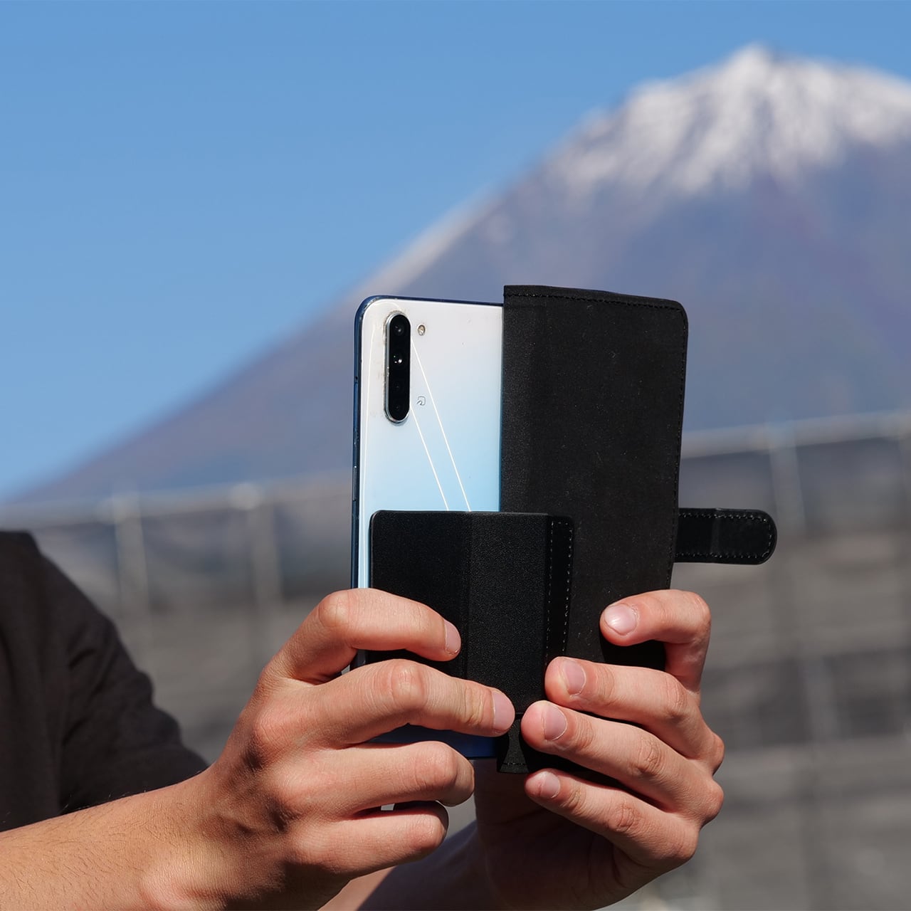 HKS PHONE COVER TTN No.561 | HKS GATE ONLINE STORE