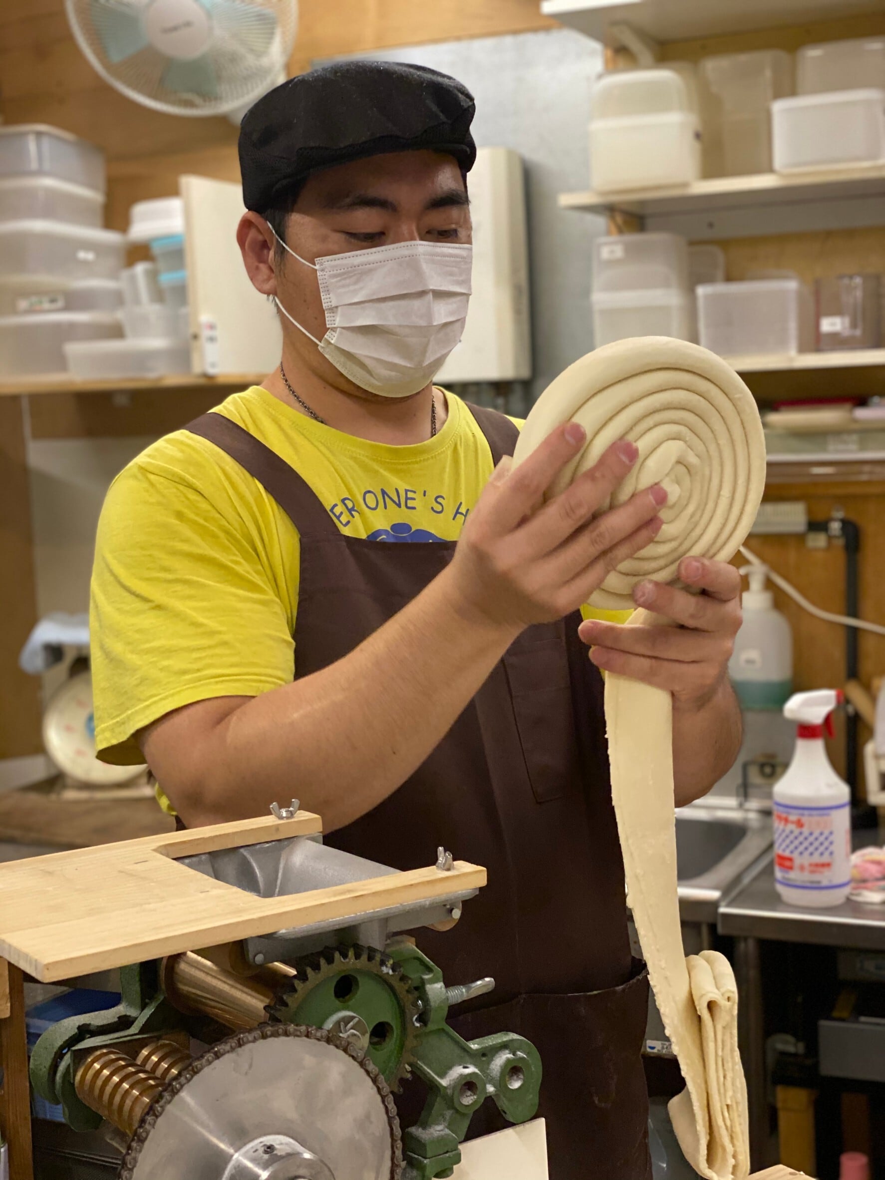 手作り皮の水餃子　18個入り