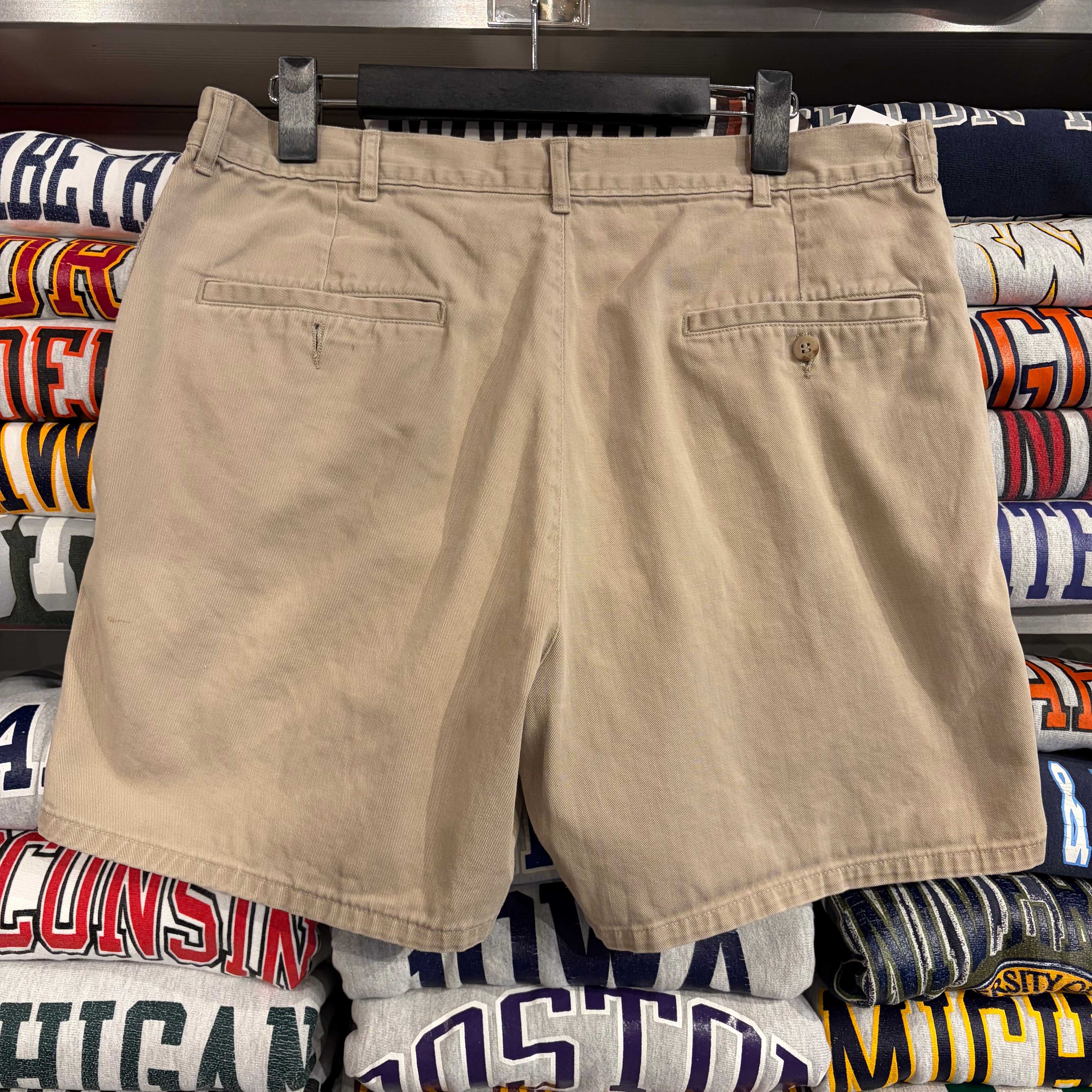 90s RALPH LAUREN CHINO SHORTS | BerBerJin / & BerBerJin
