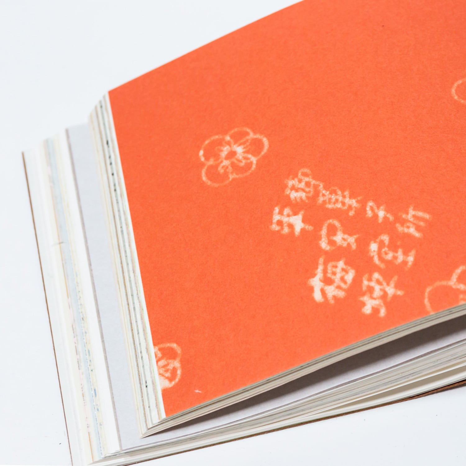 Memoirs 和紙 限定品】日本の心 二〇〇〇年紀 和紙總鑑 | 京都楽紙舘