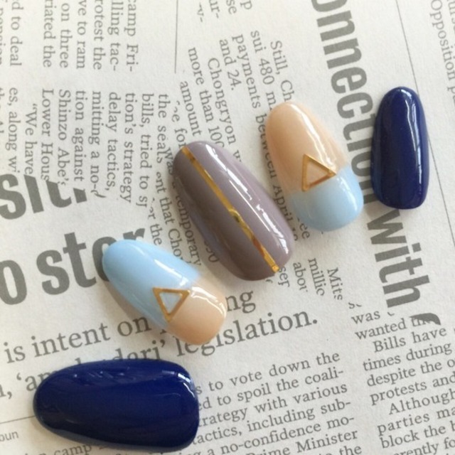 ダスティバイカラー ベージュ くすみブルー ネイビーネイルチップ Neph Nail 1級ネイリストによる3dネイルパーツ ネイルチップ販売 ダスティバイカラー ベージュ くすみブルー ネイビーネイルチップ Neph Nail 1級ネイリストによる3dネイルパーツ ネイルチップ販売