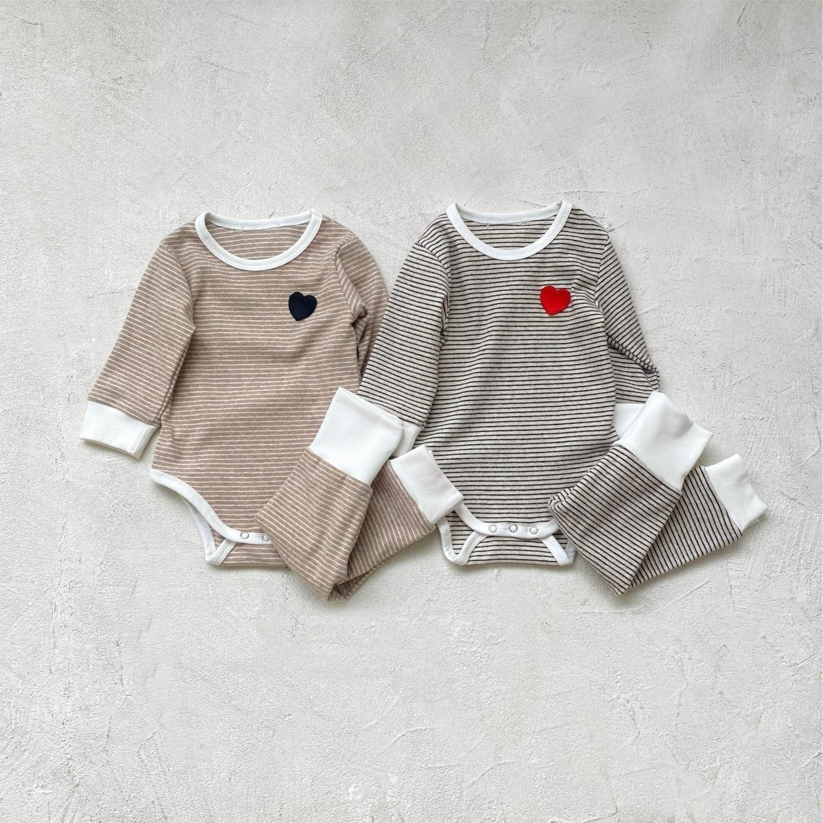 border heart rompers set
