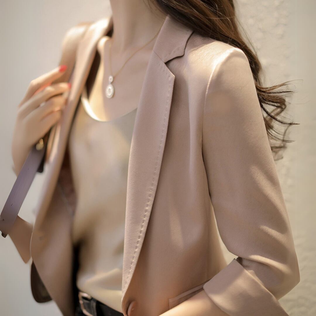 サテン調スリムジャケット U0009