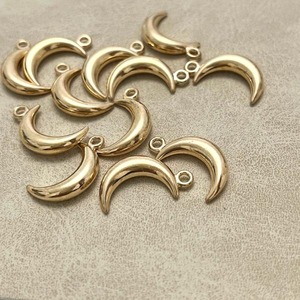 訳あり【2個】ムーンシンプルゴールドチャーム