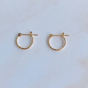 18K Classic hoop pierce / 10