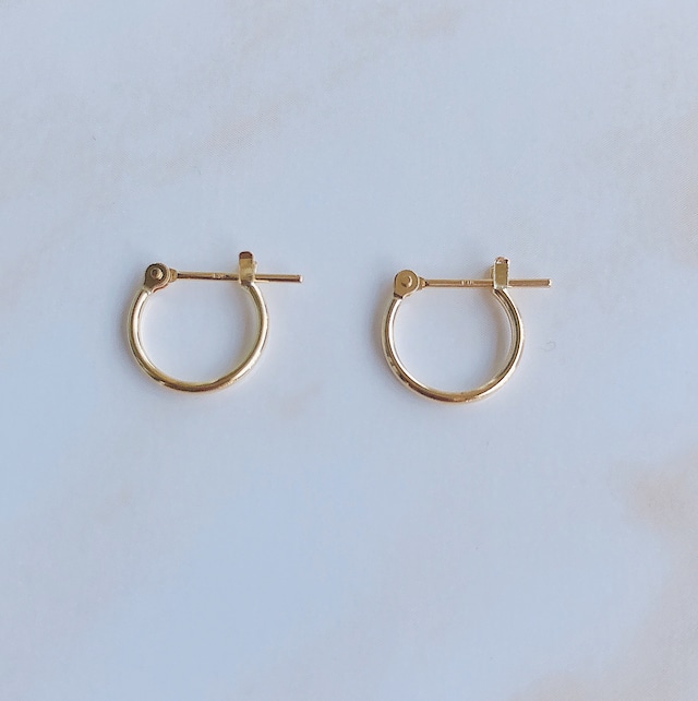 18K Classic hoop pierce / 10