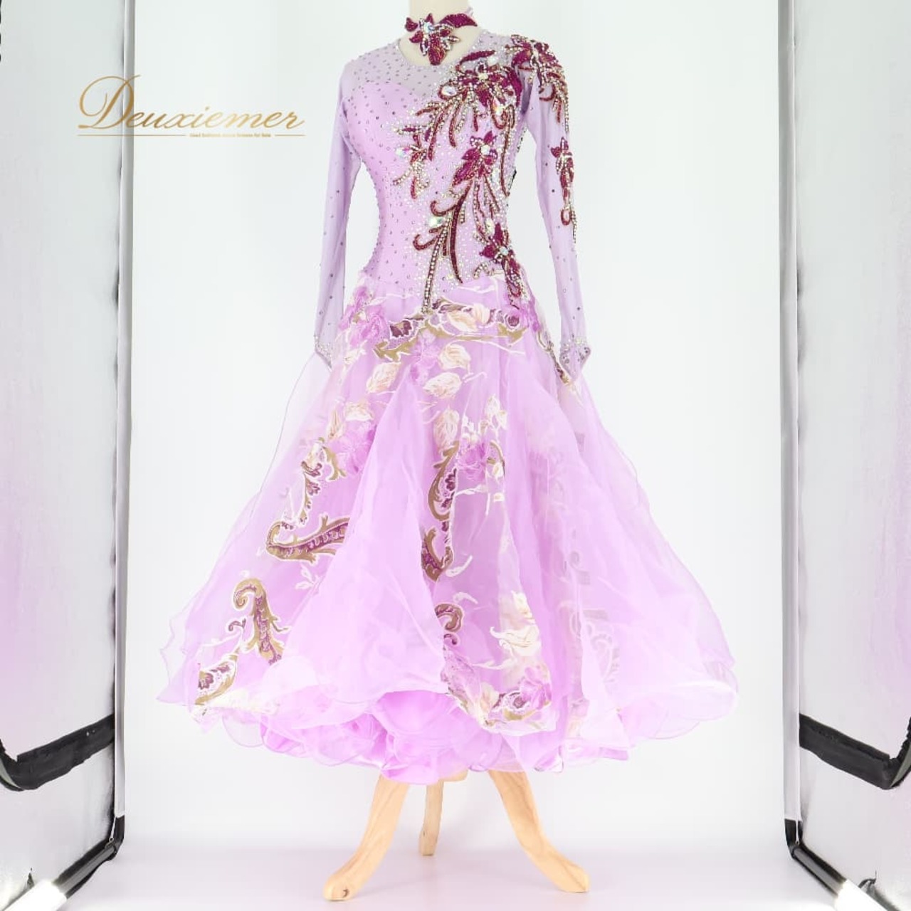 社交ダンス 衣装 ドレス ワンピース スタンダード パープル系 ピンク系 紫 ラベンダー 花柄 フロート レース フリル デモ 競技 ダンス パーティ 発表会 かわいい エレガント 上品 可愛い 舞台衣装
