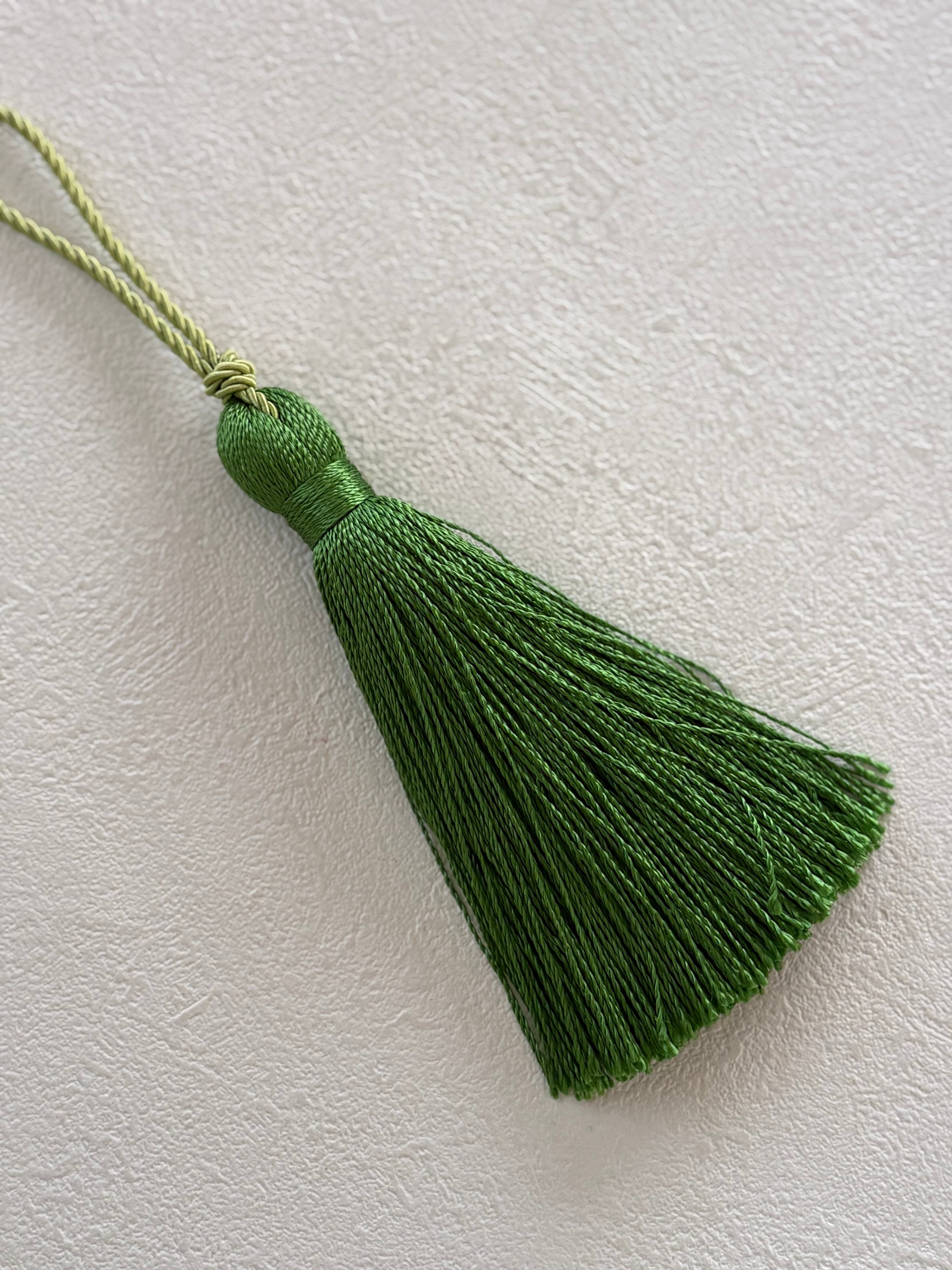 輸入デザインタッセル シンプルタッセル 12cm イエローグリーン カルトナージュ デコレーション材 チャーム