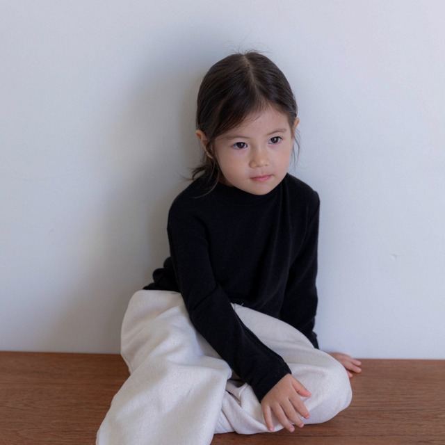 《予約》the beige ¨ tucked straight pants