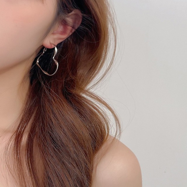 ハート フープピアス　　a181