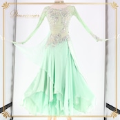 社交ダンス 衣装 スタンダードドレス ワンピース ドレス エメラルドグリーン 緑 黄緑 フロート デモ 競技 ダンス パーティ 発表会 綺麗 上品 明るい ゴージャス グリーン系 フェミニン おしゃれ モダンダンス コスチューム 華やか