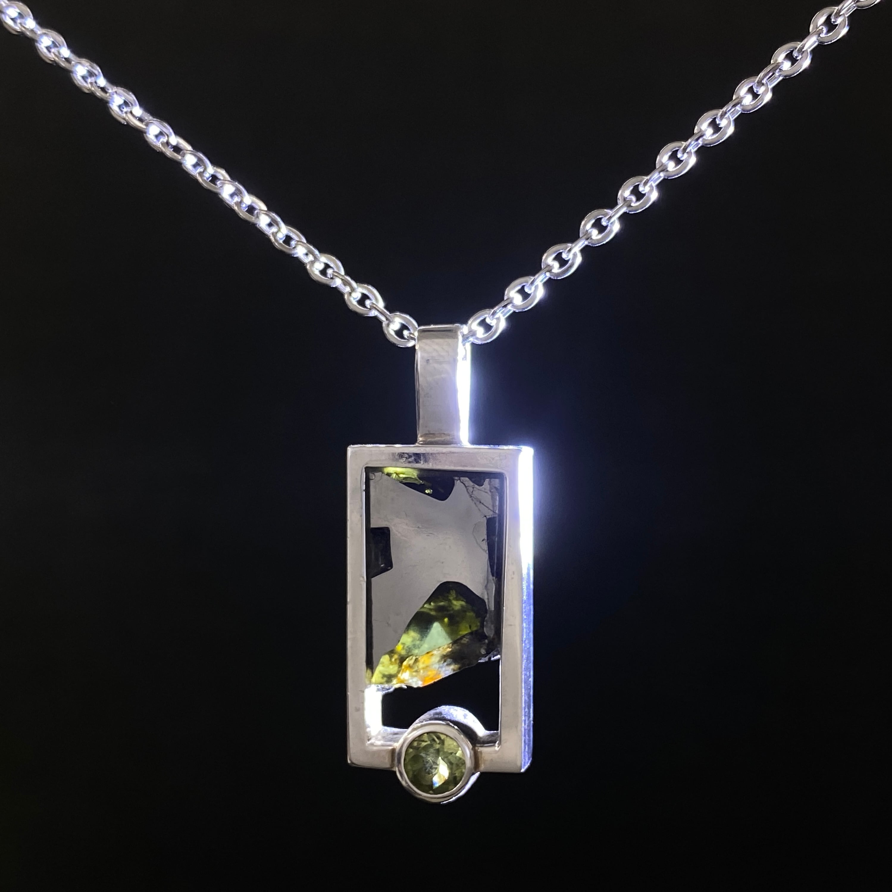 エスケル隕石 Esquel Meteorite 25051201 | 【隕石屋】METEOS（メテオス）