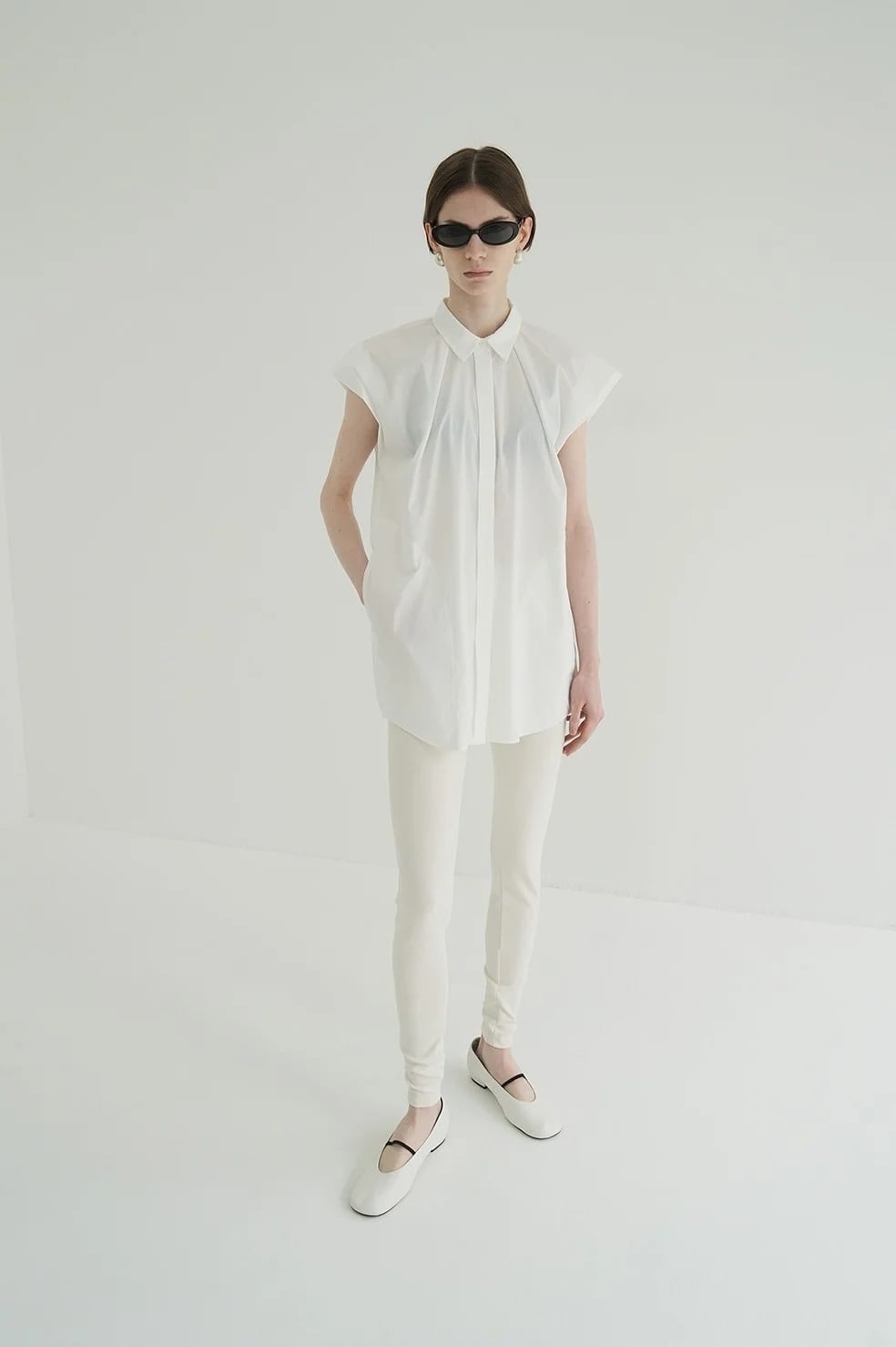 CLANE(クラネ) NUANCE SHOULDER OVER SHIRTS WHITE | サウスオレンジ