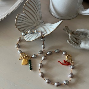 Renewal /// Silver pearls Bracelet