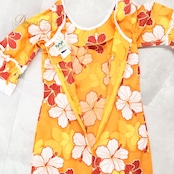 フラダンス 衣装 ワンピース ドレス オレンジ系 HAWAII.I.D. ハワイ製 ハイビスカス柄 プルメリア柄 フリル ハワイアンプリント アロハ フラ ダンス レッスン 練習 華やか 鮮やか かわいい おしゃれ ホワイト系 レッド系 イエロー系 フラダンス衣装 かわいいドレス ハワイアンファッション トロピカルプリント フレアスカート フラワー柄