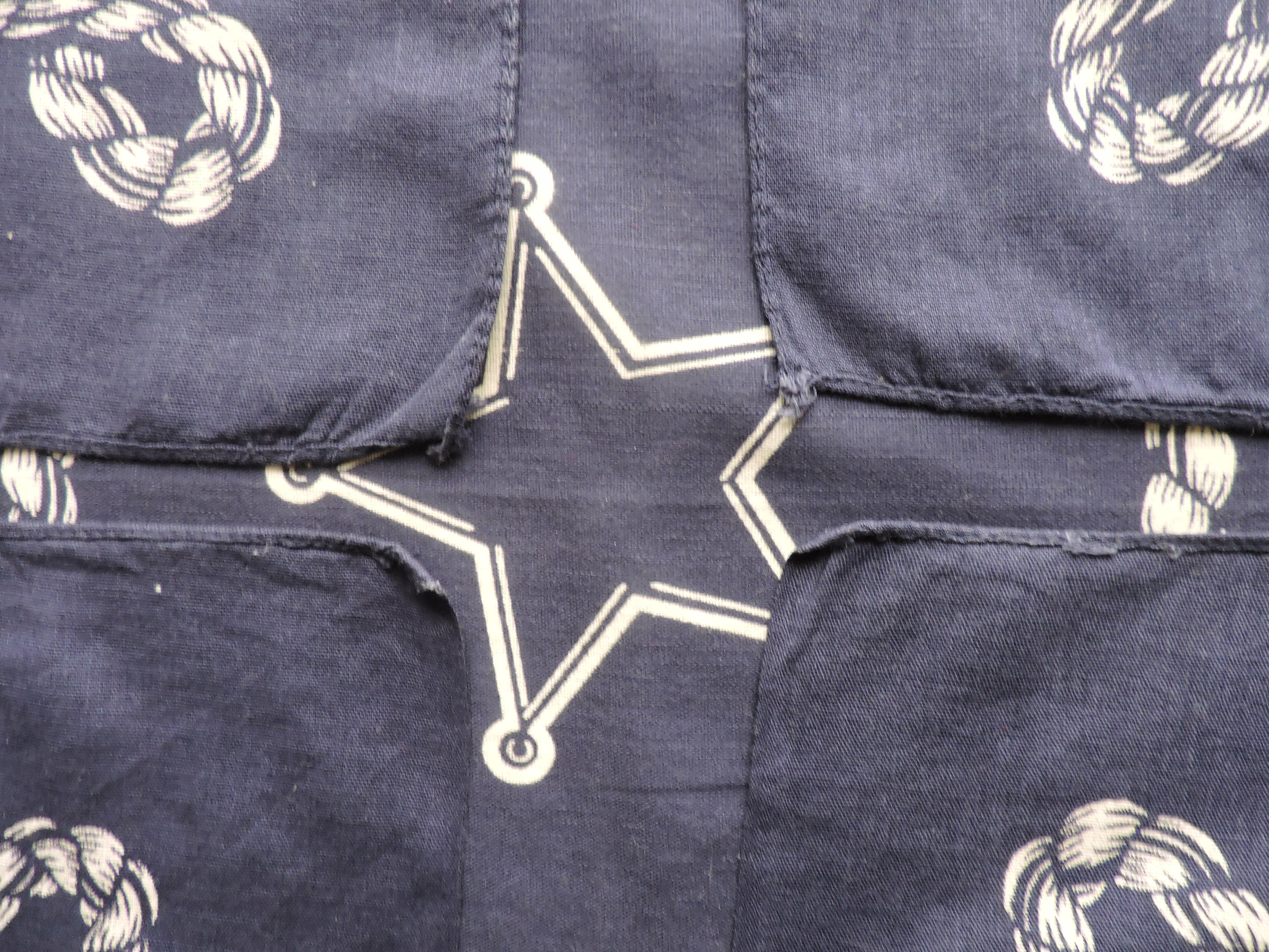 RN13962 Western Elephantbrand？ Vintagebandanna | swallows