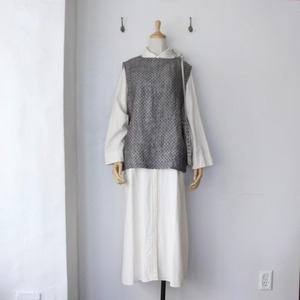 ichiAntiquités 　 Linen Dobby  Slleve Less PullOver（リネンドビースリーブレスプルオーバー）