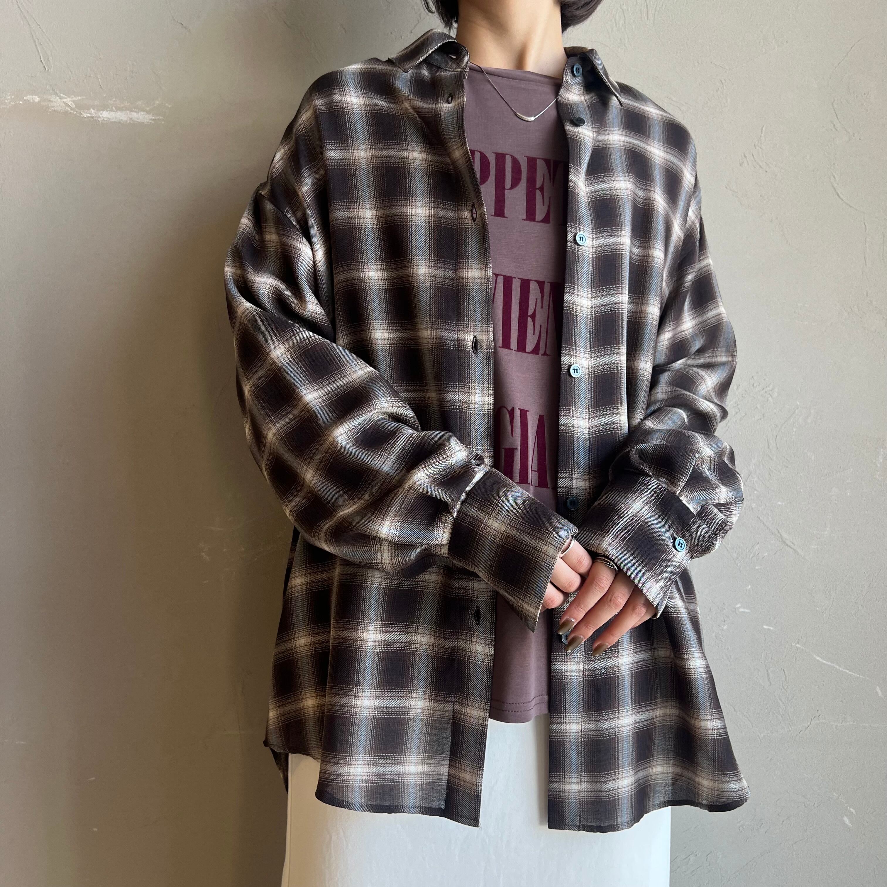 【 CLOCHE 】キュプラ混バックスリットチェックシャツ