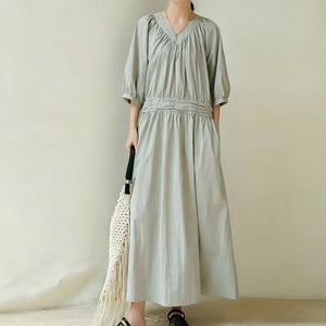 PLEATED V-NECK PUFF SLEEVE RELAXED LONG DRESS M-17908