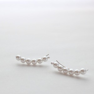 ミニパールイヤーカフ