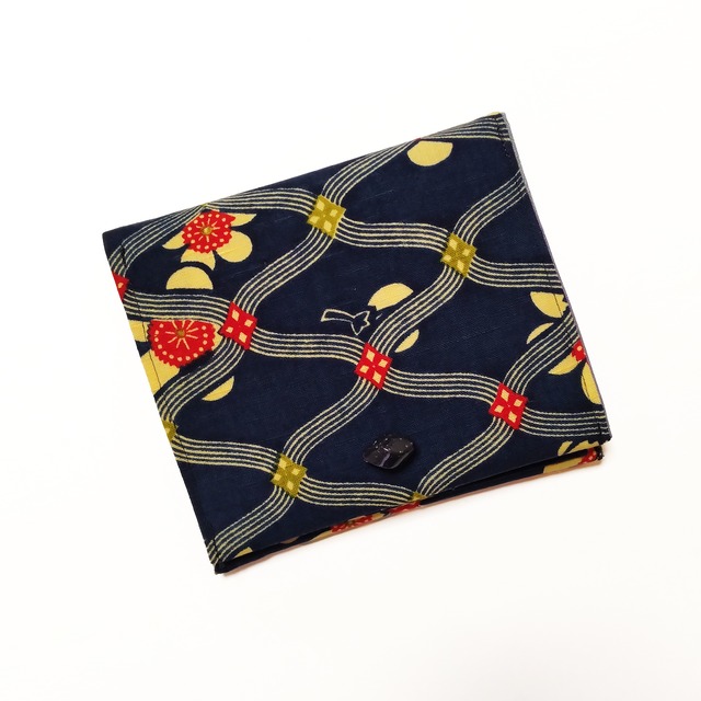 着物で作ったポケットティッシュポーチ（華・黄色系）
