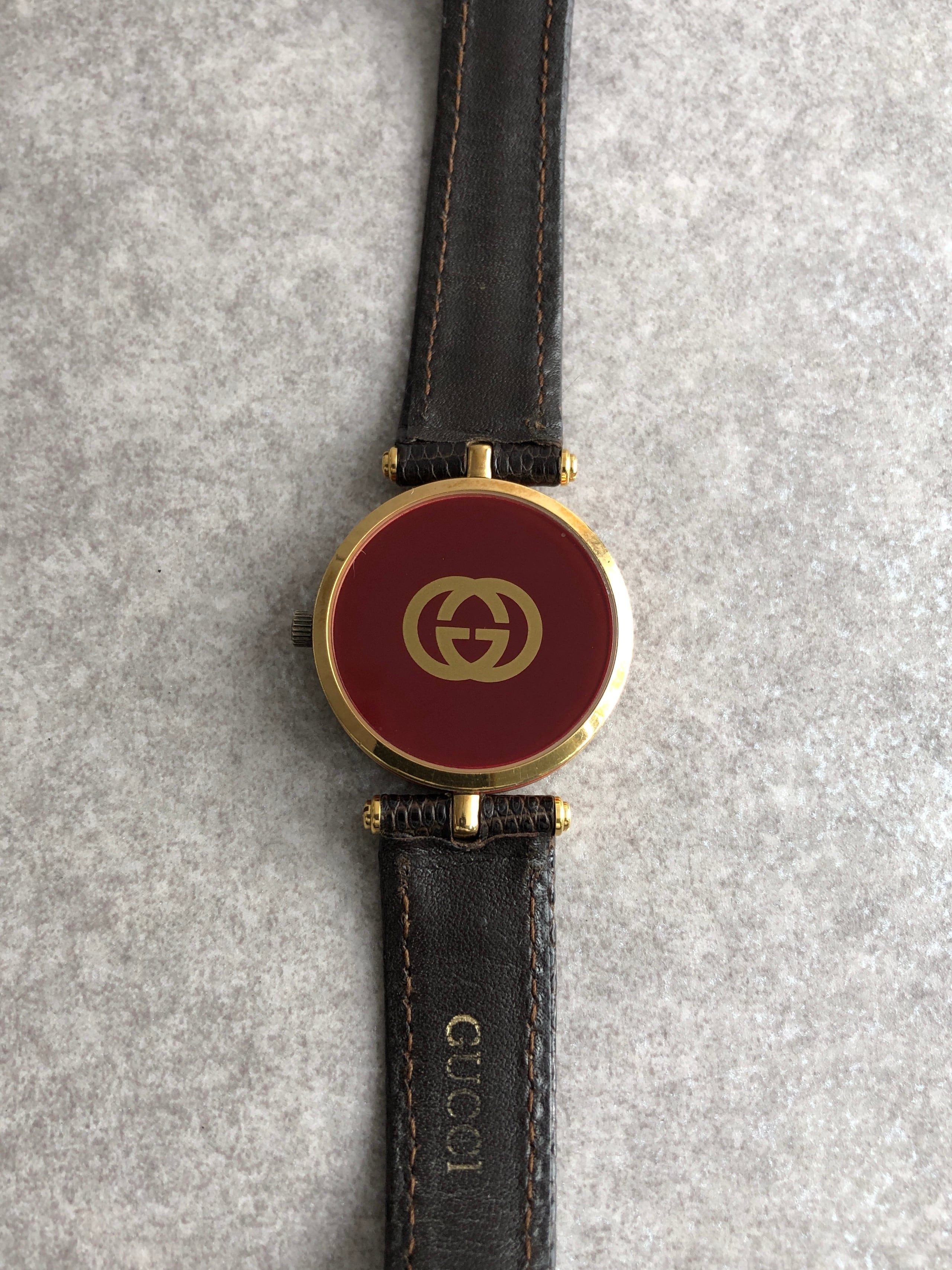 GUCCI ブラウンレザー 時計 GUCCI グッチ 腕時計 ブラウン レザー クウォーツ vintage