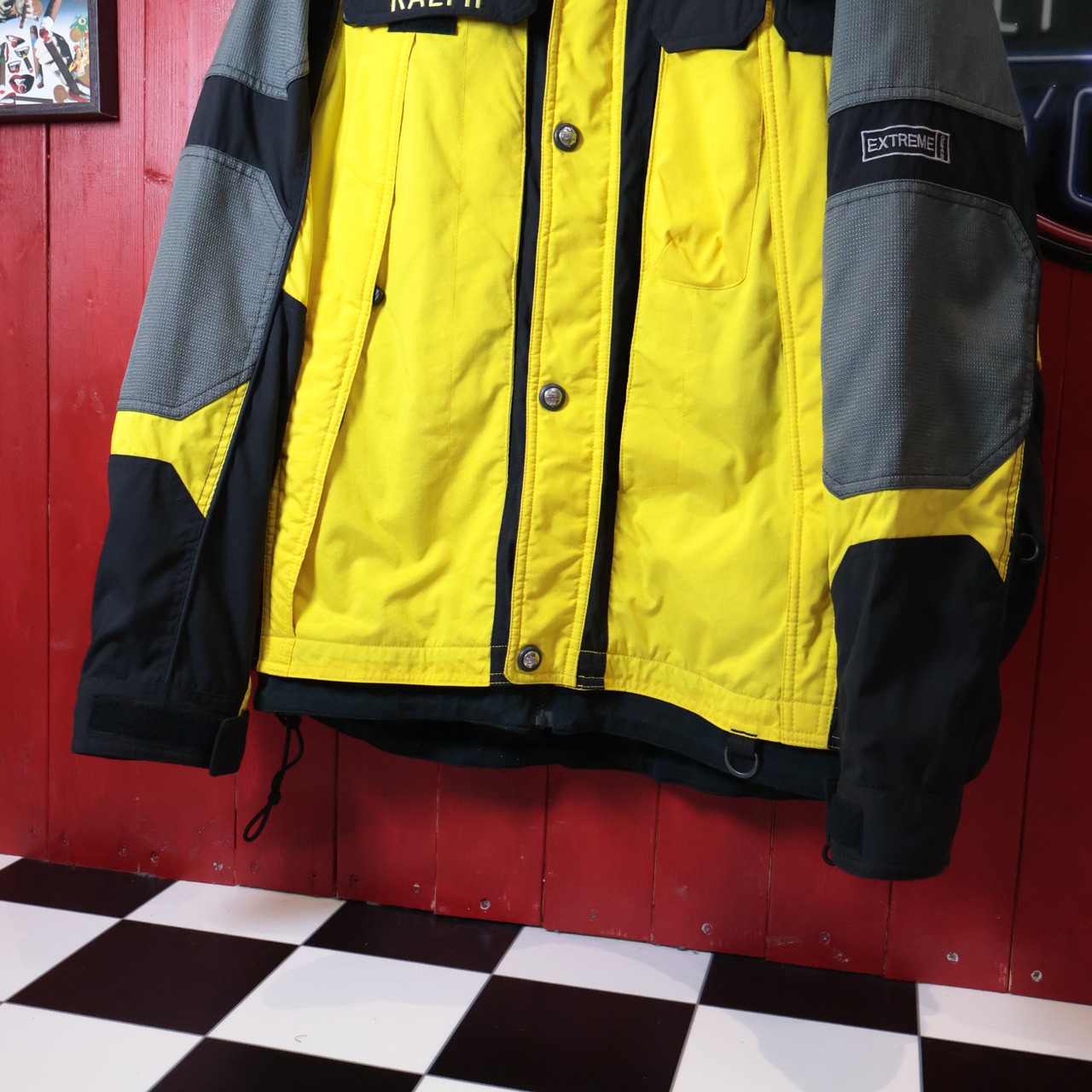 THE NORTH FACE マウンテンジャケット ギミックモリモリ系 イエロー×ブラック ノースフェイス