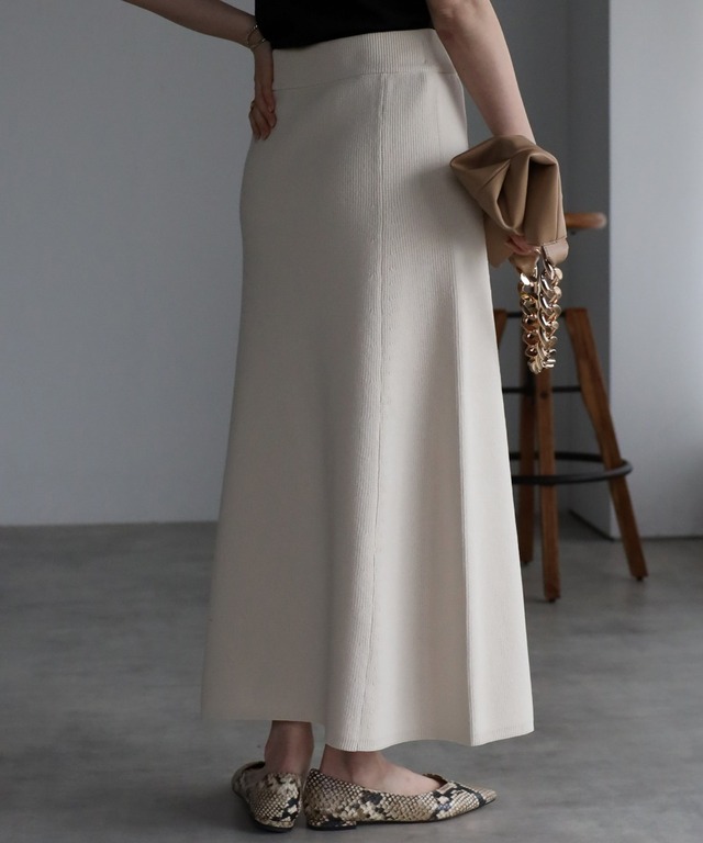 ダイバーニットフレアスカート
