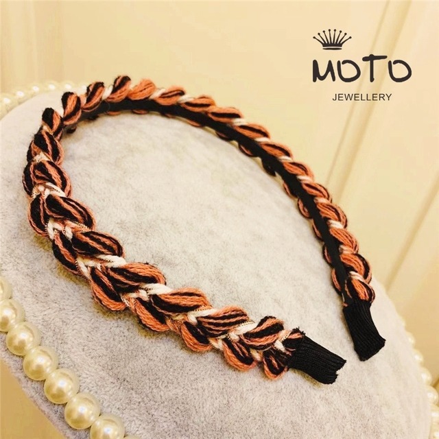 カチューシャ ヘアアクセサリー 毛糸 ハンドメイド 可愛い 美品 プレゼント ヘア止め 女子 ヘアバンド 全国一律送料無料 Motojewelry